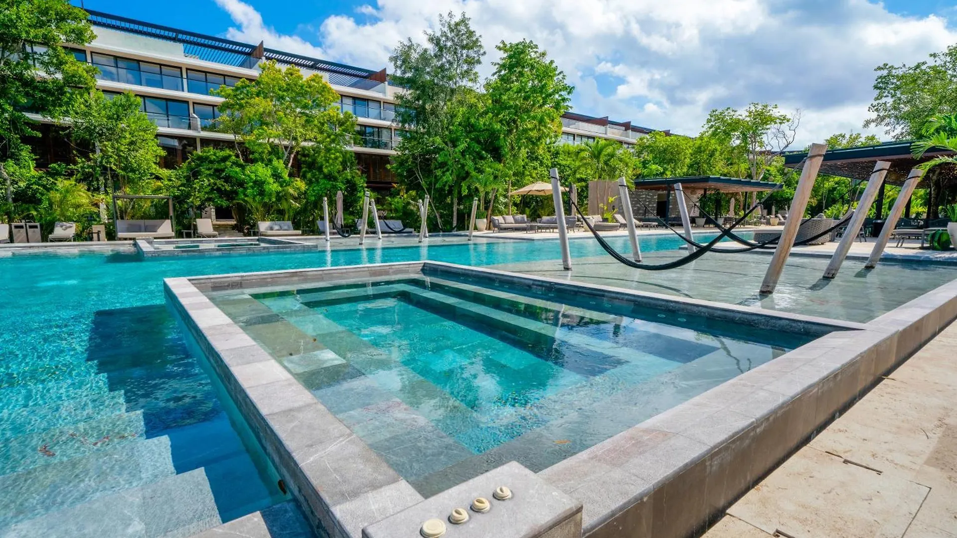 Luxury 2 Bedroom Condo - Infinity Pool At Awa Residences In Playacar, Awa 107 신데 델 카르멘 0*,