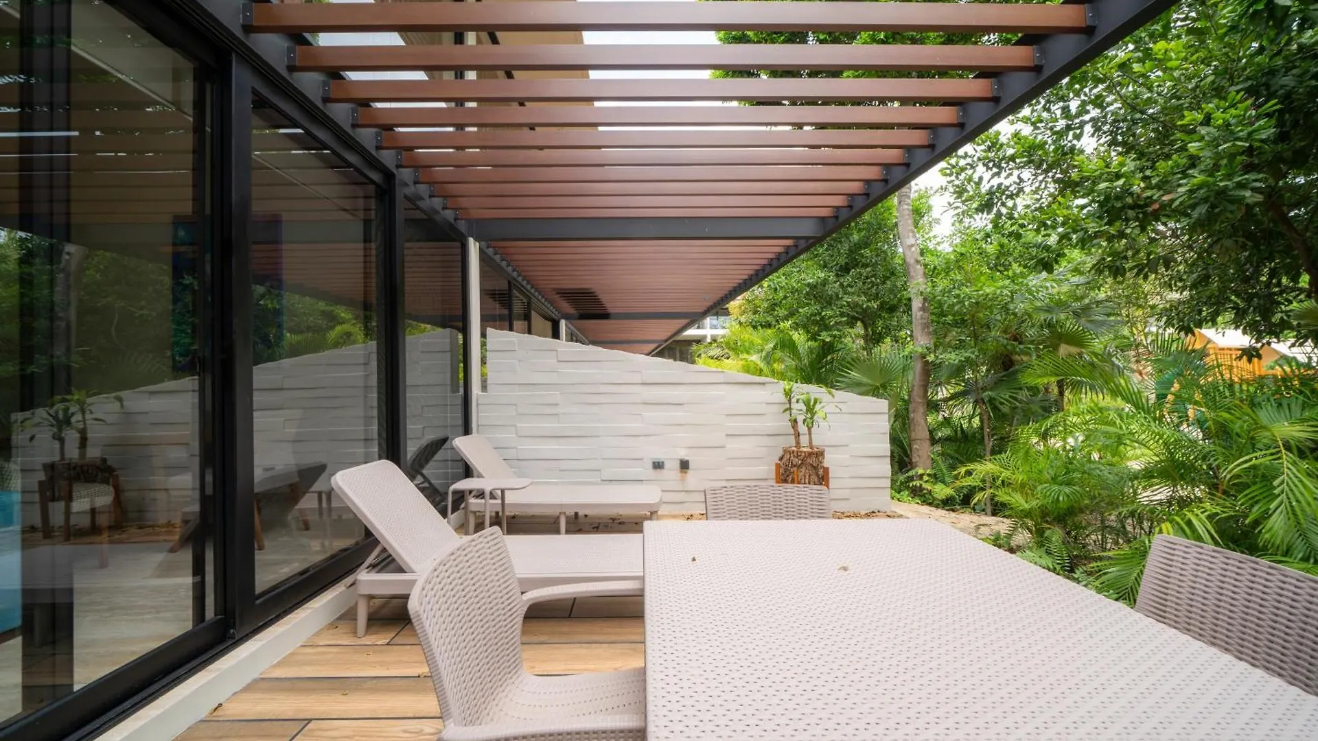 Luxury 2 Bedroom Condo - Infinity Pool At Awa Residences In Playacar, Awa 107 신데 델 카르멘 0*,